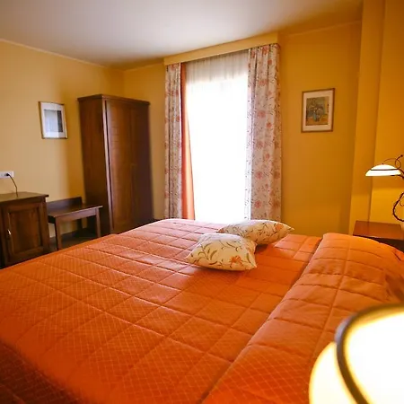 Hotel Ristorante Al Duca Atessa Esterno foto
